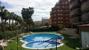 Apartamento de tres dormitorios en primera linea de playa en Marina d Or