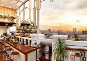 Point Boutique Hotel