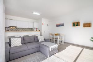APARTAMENTO COR DO MAR - Sunny, Clean and spacious apartment with sea view, in Alvor - very close walking distance to the beach and Alvor Village