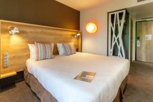 Hotels Campanile Laval Nord : Chambre Double