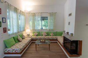 Corinthian Villas Orange Villa Korinthia Greece