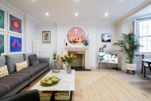 Knightsbridge Holiday Apartment