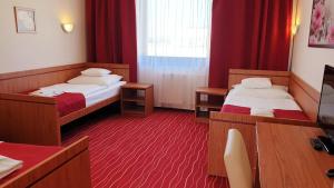 Standard Triple Room with 3 Single Beds room in Diana Club Hotel