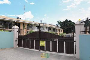 Choose To Be Happy at Valencia - Studio Apartment