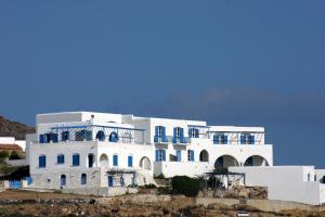 Arkas Inn Paros Greece