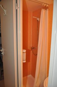 Hotels Hotel Lux : Chambre Lits Jumeaux