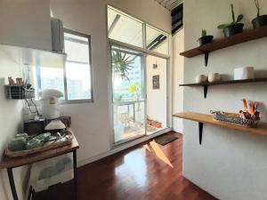 Pingplalee Female House