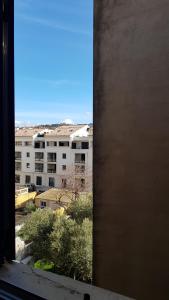 Hotels Hotel Restaurant le Bellevue : Chambre Quadruple avec Vue sur Cour