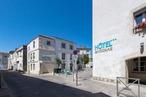 Hotels Hotel Saint Nicolas : photos des chambres