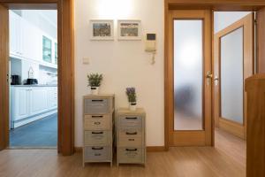 Duplex Apartment room in LovelyStay - The Porto Getaway Duplex - Free Parking