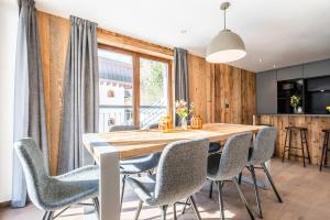 Chalets Le Globe Argentiere Chamonix - by EMERALD STAY : photos des chambres