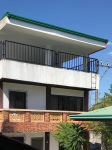 Marias House nearby Victory Town Center