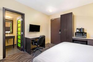 La Quinta by Wyndham Oshawa