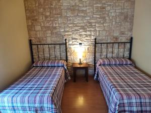 Twin Room room in Hostal del Senglar