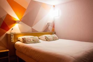 Hotels initial by balladins La Roche-sur-Yon : photos des chambres