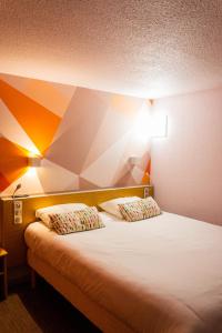 Hotels initial by balladins La Roche-sur-Yon : photos des chambres