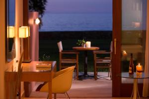 Kernos Beach Hotel & Bungalows Heraklio Greece