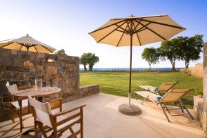 Kernos Beach Hotel & Bungalows Heraklio Greece