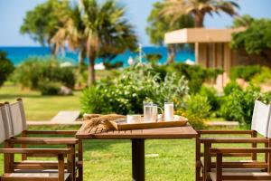 Kernos Beach Hotel & Bungalows Heraklio Greece