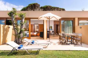 Kernos Beach Hotel & Bungalows Heraklio Greece