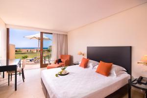 Kernos Beach Hotel & Bungalows Heraklio Greece