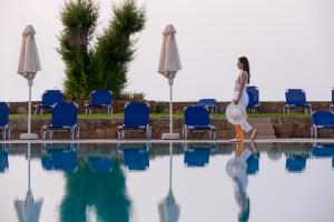 Kernos Beach Hotel & Bungalows Heraklio Greece