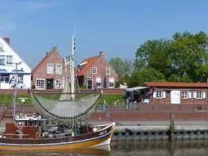 Hafenblick Greetsiel - Гретзиль