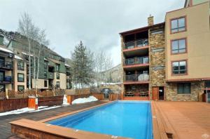 Breakaway West at Vail Village