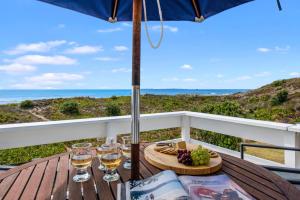 obrázek - Oceanside Bach - Mount Maunganui Holiday Home