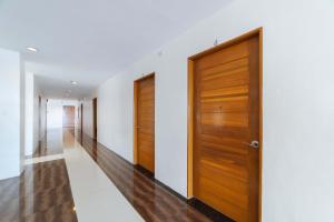 RedDoorz Plus @ San Roque Roxas City