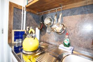 Westpoint Apartments and Rooms