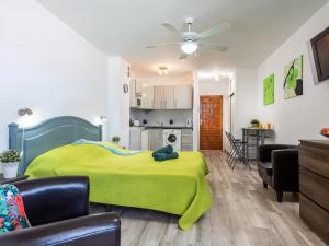 427 BEAUTIFUL SUMMERLAND STUDIO Wi-Fi Sat-Tv