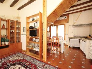 2 star chalet Holiday Home Casa de Pescadores El Masnou Spagna