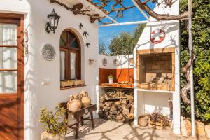 Tolo 3 bedroom villa, Calan Blanes