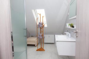T&K Apartments near Messe Fair Trade Düsseldorf und Airport 3B