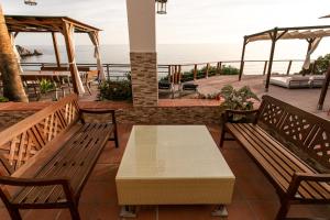 CASA CUARTEL EL VELERO