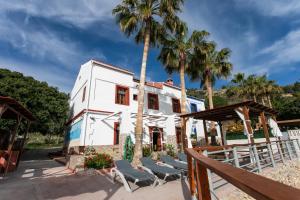 CASA CUARTEL EL VELERO