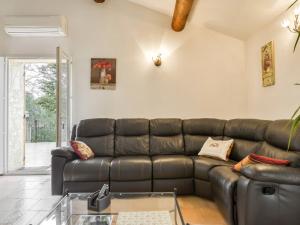 Maisons de vacances Nice appartment in Malauc ne with Private Swimming Pool : photos des chambres