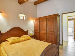 Maisons de vacances Nice appartment in Malauc ne with Private Swimming Pool : photos des chambres