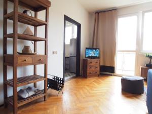 Grand-Tourist Apartment - Gold