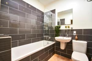 Magical York City Retreat - Sleeps 6