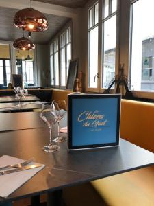 Hotels Les Chiens du Guet : photos des chambres