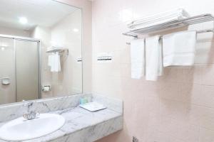 Deluxe Double or Twin Room room in Hotel Grand Continental Kuala Lumpur