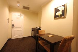 Harmoni One Convention Hotel and Service Apartments