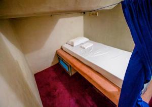 Monk Room - Private Rabbit Cave