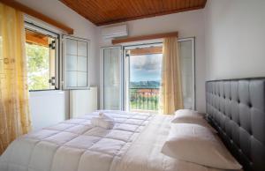 Family Private Homes & Sea View by "elite"