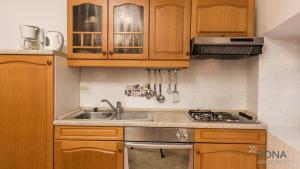 Rona stone house apartments Janja