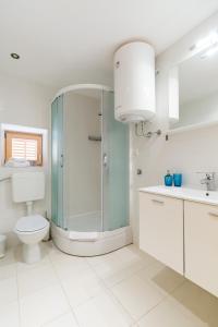 DeAmicis Studios by Irundo