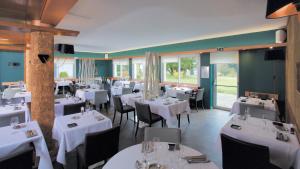 Hotels Logis Hotel Restaurant Spa Beau Site : photos des chambres