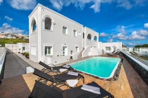 Abasa Suites Santorini Greece